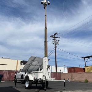 Remorque de vidéosurveillance solaire avec mât réglable et stockage cloud pour la surveillance extérieure - Product Image 1