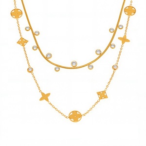 Collier empilable en zircon ajouré avec trèfle à quatre feuilles porte-bonheur pour femme avec placage en or 18 carats Colorfast - Product Image 1