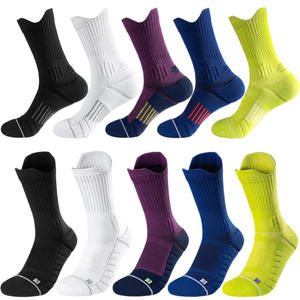 Elite Men's Basketball Sports <span class=keywords><strong>Socks</strong></span> Tamanho Grande Mid-Calf Prático Non-Slip Toalha Inferior Meias Profissionais para Outdoor - Product Image 2