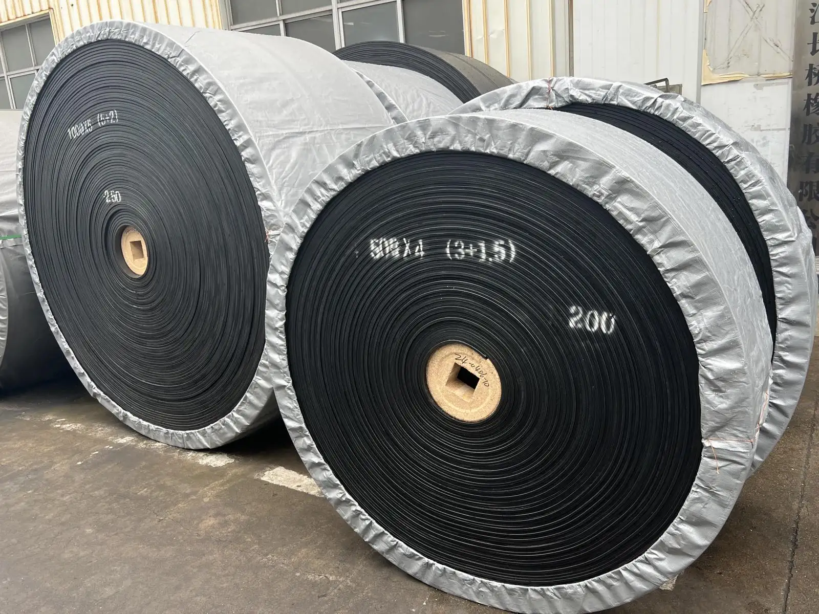 Cintas transportadoras de goma Ep1500/6 de mina de carbón duradera de alta calidad para pellets de mineral de hierro