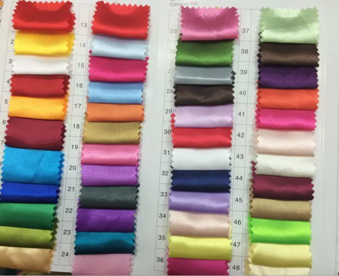 Tissu de Satin imprimé en soie rose 100% Polyester pour Sari