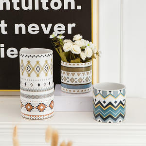 Maceta de Cerámica Nórdica Personalizada, Duradera, Ahorradora de Agua, con Diseño de Flores, Moderna, para Phalaenopsis, Creativa, con Rayas Verdes - Product Image 2