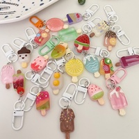 Porte-clés en résine en forme de dessert glacé (cerise, fraise, citron) et de bâtonnets glacés, pendentif alimentaire 3D, décoration pour sac à dos de filles