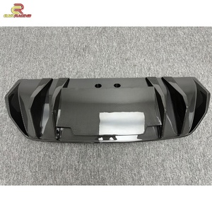 Kit de Carrocería de Fibra de Carbono Estilo Vorstein, Alerón Delantero, Difusor Trasero, Alerón Trasero y Faldones Laterales para Audi R8 Kit 2016-2018 - Product Image 4