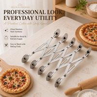 Couteau à pizza à double tête en acier inoxydable Outil extensible pour une cuisson lisse Couteau à double tête à 5 volants d'inertie