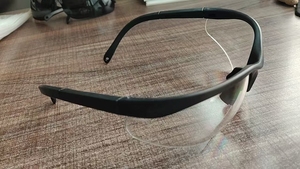 LOGO Nouveau style personnalisé Lunettes de protection des yeux anti-buée Lunettes de travail Lentilles transparentes pour chantiers de construction - Product Image 2