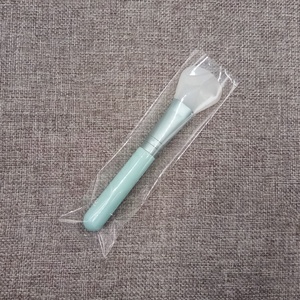 Hermosa rosa azul máscara de silicona aplicador de silicona espátula <span class=keywords><strong>sin</strong></span> pelo cepillo para la cara de barro cáscara protectora - Product Image 4