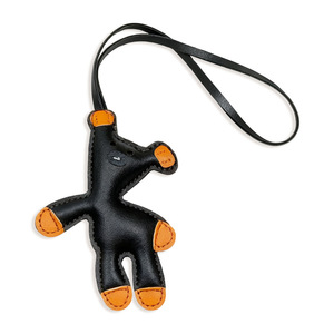 Llavero de coche con forma de oso de peluche de dibujos animados, duradero, de cuero PU, colgante para decoración de bolsos - Product Image 6