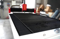Machine de découpe laser à fibre SIGN-3015 3000*1500mm 3000W pour la découpe de tôles en acier au carbone, acier inoxydable, aluminium et autres matériaux métalliques