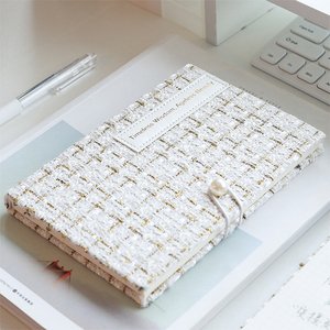 2025 all'ingrosso del manuale creativo del tessuto delle piccole ragazze profumate del vento Eecord del libro del diario di viaggio del taccuino della griglia del taccuino - Product Image 3