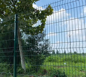 Clôture en panneaux métalliques soudés 3D courbés, revêtement poudré, pour la protection des clôtures résidentielles, des jardins, des parcs et des zones industrielles - Product Image 2