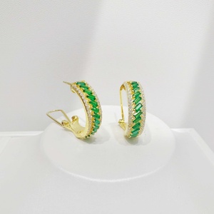 Boucles d'oreilles en argent 925 plaqué or 14 carats, serties d'émeraudes et de zircone colorée taille baguette, style coréen vintage, pour soirée de luxe - Product Image 2