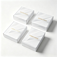 Boîte d'emballage en carton ondulé blanc cassé avec logo gaufré en feuille d'or pour les produits de soin des cils, de maquillage et de beauté
