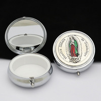 Chapelet religieux Boîte à bijoux en métal Style vintage Bonbons Miroir de maquillage Emballage Boîte cadeau transfrontalière Boîte à chapelet à motif carré