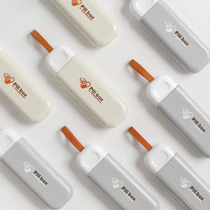 Vente en gros : Boîte à pilules portable classique en plastique ABS, distributeur de comprimés, kit de rangement de médicaments, 3 compartiments, écologique, 7 jours - Product Image 2