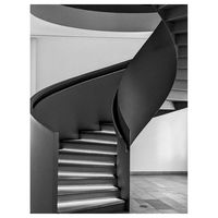 Escalier en colimaçon Prima élégant et lisse pour maison résidentielle haut de gamme et espace loft
