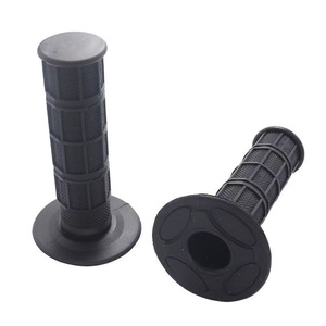 Cubierta de manillar modificada para motocicleta todoterreno de 22MM y 7/8 ", empuñadura de manillar a cuadros de silicona suave <span class=keywords><strong>TPR</strong></span> - Product Image 4