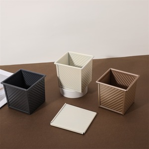 Water Cube Toast Mold Square Non-stick Carbon Steel Baking Mold With Lid Home Oven Use - Product Image 1