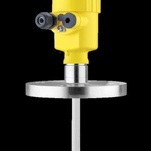 Sensor de Nivel de Líquido VEGA VEGACAP 64, Montaje de Brida, Capacitivo, 24 V CC, Comunicación Digital IO-Link - Product Image 1