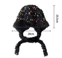 Bonnets d'hiver douillets et colorés avec logo personnalisé, en tricot duveteux et mélange de couleurs, avec cache-oreilles en peluche et détails en fil coloré pour l'extérieur