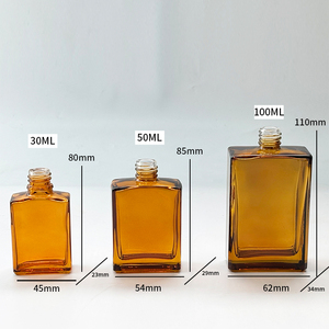Botellas de Vidrio Ámbar Cuadradas de Lujo de 30 ml, 50 ml y 100 ml con Gotero y Tapa Dorada Oscura para Cosméticos - Product Image 6