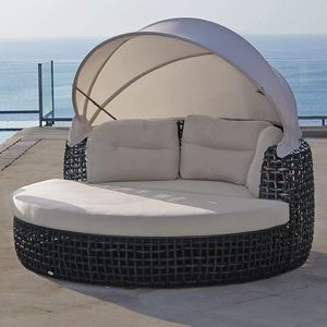 Cama de Ratán con Toldo, Mesa de Centro de Ratán Color Café, Combinación Redonda de 1.8m, Sofá Cama para Exteriores - Product Image 6