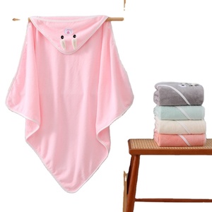 Accepter le logo personnalisé ensemble de couvertures de réception pour bébé sweat à capuche pour nouveau-né serviettes en molleton corail couverture serviette à capuche pour nouveau-né - Product Image 1