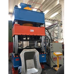 Máquina de prensa hidráulica J & Y Línea de producción de carretilla de 100 toneladas Máquina de fabricación de carretilla Línea de producción de carretilla de jardín - Product Image 5