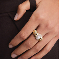 Bague décontractée en argent sterling 925 avec bouffeur et tire-bouchon en diamant pour la dernière dame à la mode.
