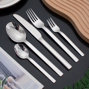 Trong Kho Bạc Dao Kéo Thiết Lập Với Đơn Giản Vuông Xử Lý 430 Thép Không Gỉ Flatware <span class=keywords><strong>Set</strong></span> Cho Đám Cưới Khách Sạn - Product Image 5