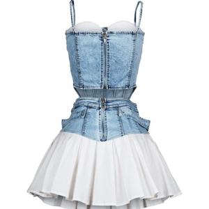 ชุดเซ็ตกระโปรงสองชิ้นสำหรับผู้หญิง สไตล์ลำลองสำหรับฤดูร้อน ผ้าสเตรช ประกอบด้วยเสื้อกล้ามยีนส์และกระโปรงยีนส์ทรงพลีทสั้น - Product Image 6