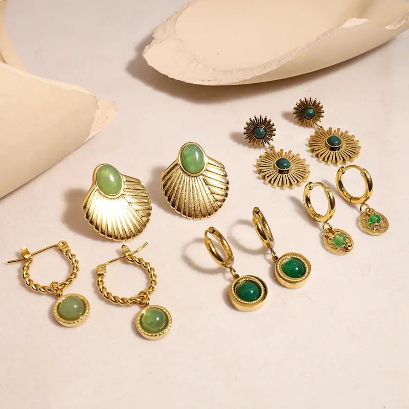 Anting-Anting Liontin Baja Tahan Karat Berlapis Emas 18K Anting-Anting Huggie Lingkaran Bintang Delapan Titik Batu Alam