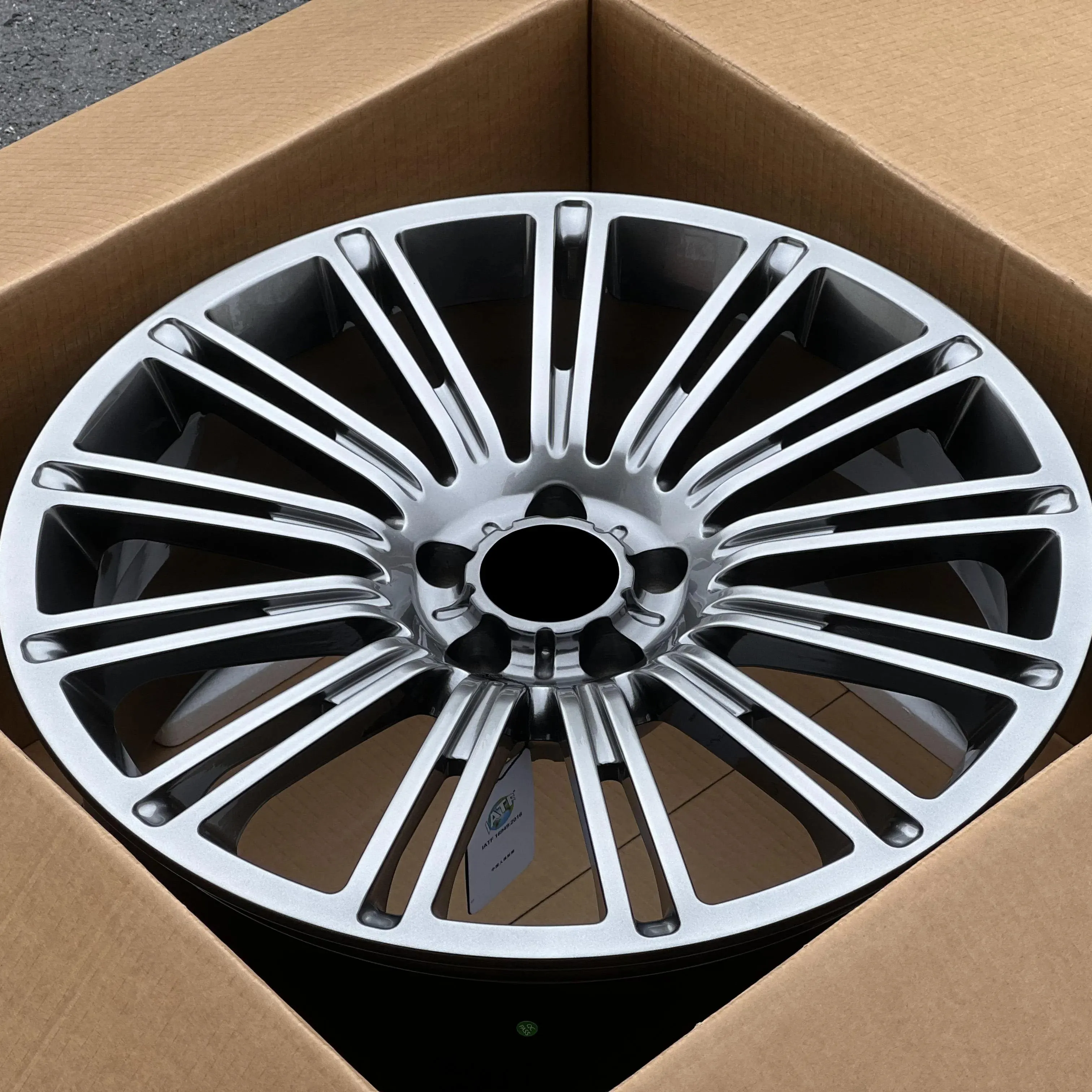 Customized Forged Wheels High Gloss Black 20 Inch Disc Rim For Bentley Benz Car Rims 6061-T6 Aviation Aluminum Alloy Car Hubs
