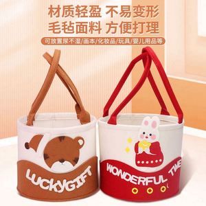 Petit sac fourre-tout pour promotions, sac en feutre pour bonbons pour enfants, sacs à friandises mignons pour la Saint-Valentin, anniversaire, mariage, cadeaux de fête - Product Image 6