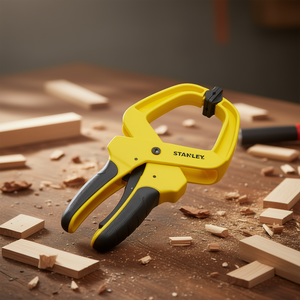 Abrazadera de mano Stanley de 6 pulgadas, herramienta ajustable de liberación rápida para trabajar la madera - Product Image 3