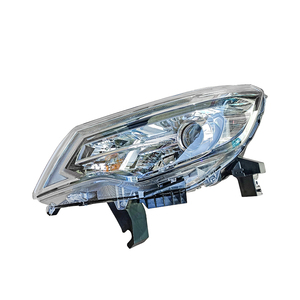 26010-5KE1A 26060-5KE1A Pièces automobiles Phares de voiture Phare LED pour Nissan Terra JD23 - Product Image 2