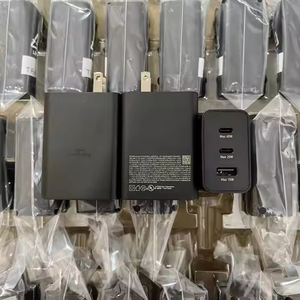 65W Super AC <span class=keywords><strong>Chargeur</strong></span> US UK EU Plug Treble USB Power Adapter pour <span class=keywords><strong>Samsung</strong></span> Galaxy <span class=keywords><strong>S20</strong></span> <span class=keywords><strong>Ultra</strong></span> <span class=keywords><strong>S20</strong></span> + <span class=keywords><strong>S20</strong></span> <span class=keywords><strong>FE</strong></span> Android - Product Image 3