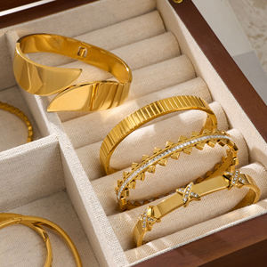 Nuova striscia di tendenza VINTAGE Regno Unito VOGUE chiaro zircone SUPER brillante braccialetto Dazan nuovi in oro placcato 18k gioielli di lusso in acciaio inossidabile - Product Image 2