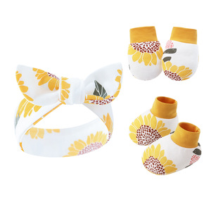 Ensemble de gants anti-rayures pour nouveau-né avec bandeau nœud papillon en pur coton accessoires de cheveux pour bébés commerce extérieur été bébé foulard - Product Image 5