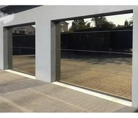 Porte de garage électrique en plexiglas trempé pleine vue approuvée CE Porte de garage sectionnelle automatique en aluminium et verre