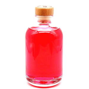 Carafe en verre en forme <span class=keywords><strong>de</strong></span> coeur bizarre 500ml bouteille <span class=keywords><strong>de</strong></span> liqueur <span class=keywords><strong>de</strong></span> pulvérisation d'<span class=keywords><strong>alcool</strong></span> avec crochet et bouchon à vis pour <span class=keywords><strong>whisky</strong></span> ou crème <span class=keywords><strong>de</strong></span> soin <span class=keywords><strong>de</strong></span> la peau - Product Image 1