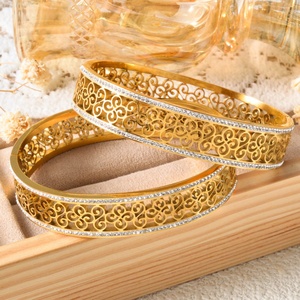 18K Gold Plated <b>Stainless</b> <b>Steel</b> Beaded Zircon Letter Pattern Trendy Luxurious Women's Anniversary Beaded Bracelets - Product Image 1