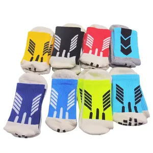 Vente chaude Direct d'usine Chaussettes en laine à la mode Chaussettes de sport sur mesure pour hommes