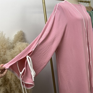 1446+6595# New Popular 2 PCS <b>Set</b> Crepe Split Lace up Sleeves White Line Abaya Match Loose Sleeveless Inner Dress Abaya Dress - Product Image 4