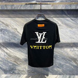 T-shirt da uomo di lusso in cotone a maniche corte, nuovo modello primavera estate, stile casual confortevole con ricamo e foro, peso 220 grammi - Product Image 3