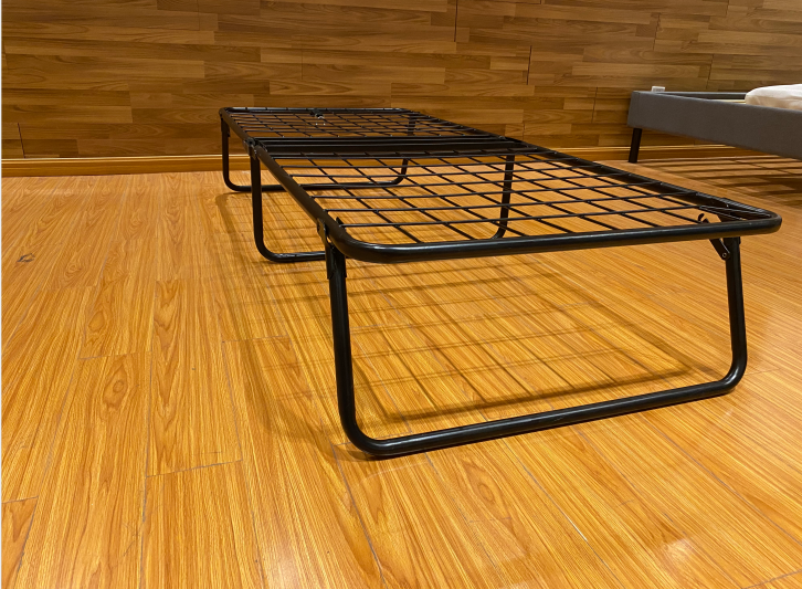 Wholesale Factory Price Hotel Indoor Modern Metal Frames Foldable Guest Bed
