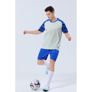 Venta al por Mayor de Camisetas de Fútbol con Diseño de Logotipo, Camisetas de Fútbol Personalizadas Transpirables y Económicas, Conjuntos de Camisetas de Manga Corta 100% Poliéster para Adultos y Niños - Product Image 5