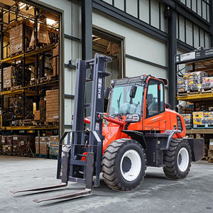 Carretilla elevadora diésel de 2 toneladas Certificación CE ISO9001 Estándar Diseño compacto Motor de alto rendimiento Carretilla elevadora de almacén - Product Image 1