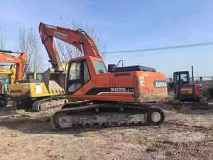 Excavatrice sur chenilles Doosan DH225-7 d'occasion de 2010, état d'origine, bien entretenue, pelle hydraulique robuste à vendre - Product Image 4