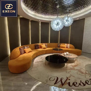 أريكة إيطالية منحنية مخصصة من المصنع فيلا مخملية عالية الجودة تصميم جديد لغرفة المعيشة أريكة متعددة الأشخاص - Product Image 3